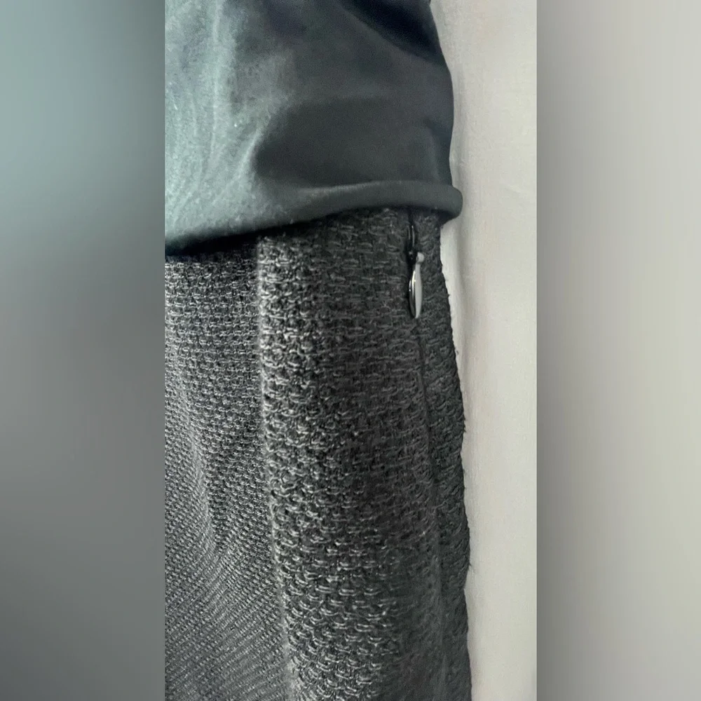 Ann Taylor Black Dress - Picture 4 of 7